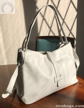 Classic Shoulder Bag
